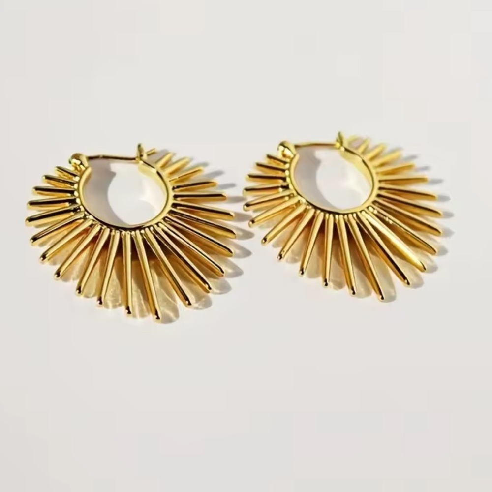 New! Zara sunshine Gold Hoop Earrings
